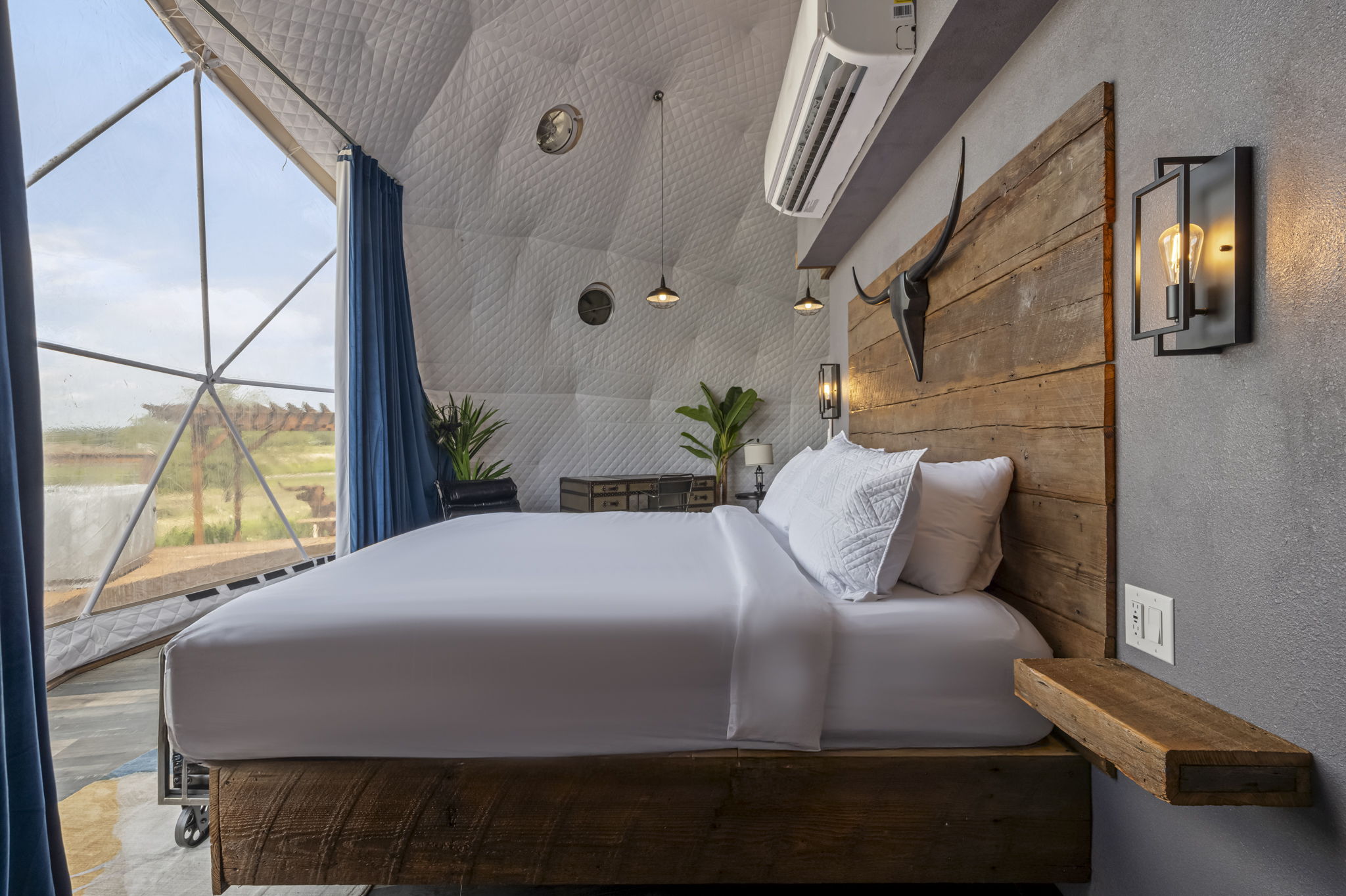 Glamping Dome interior view 2